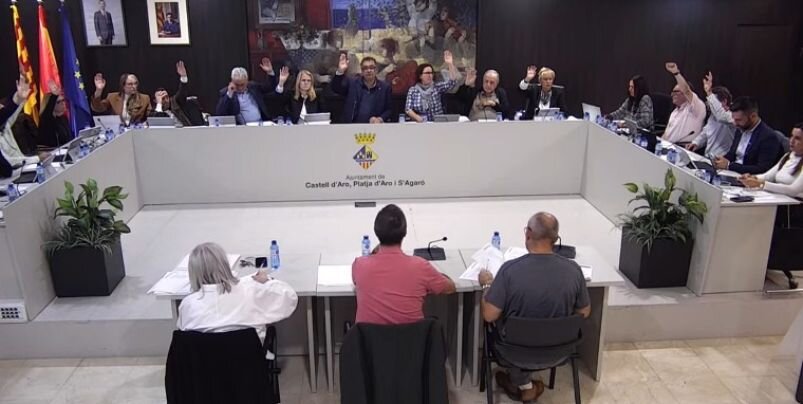 Platja d'Aro augmenta el 25% de l'IBI a pisos turístics i un 20% l'ocupació de via pública