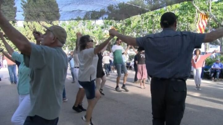 Sant Feliu celebra la 38a edició de l’Aplec als Jardins Juli Garreta