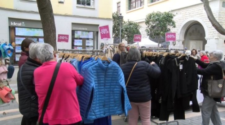 Sant Feliu de Guíxols omple els carrers amb una nova Botiga al Carrer