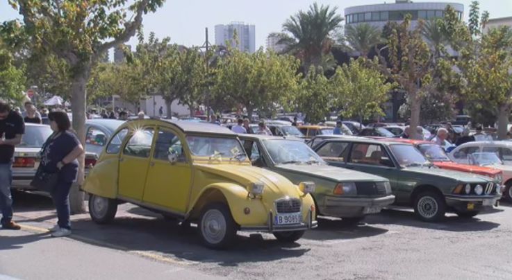 Trobada d'amants dels clàssics a la 21ª Retro Motor