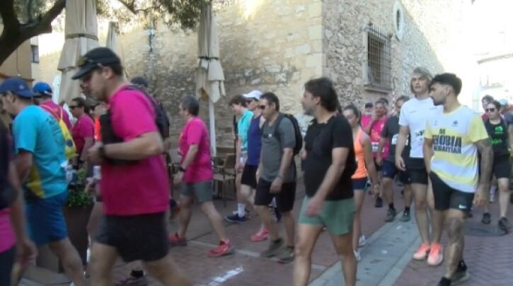 Unes 1500 persones participen en la 14a edició de la Marxa Puja i Baixa